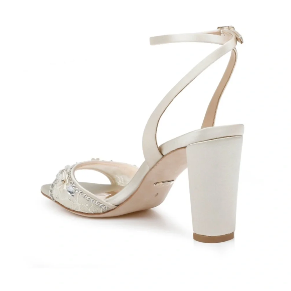 BADGLEY MISCHKA Tayten Block Heel Sandal - Picture 2 of 15